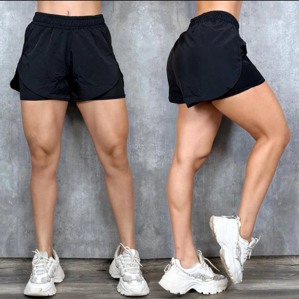 Short Running Mujer en Tela Antifluido + Interlock